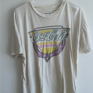 Coca-Cola Graphic Tee in Cream American Eagle